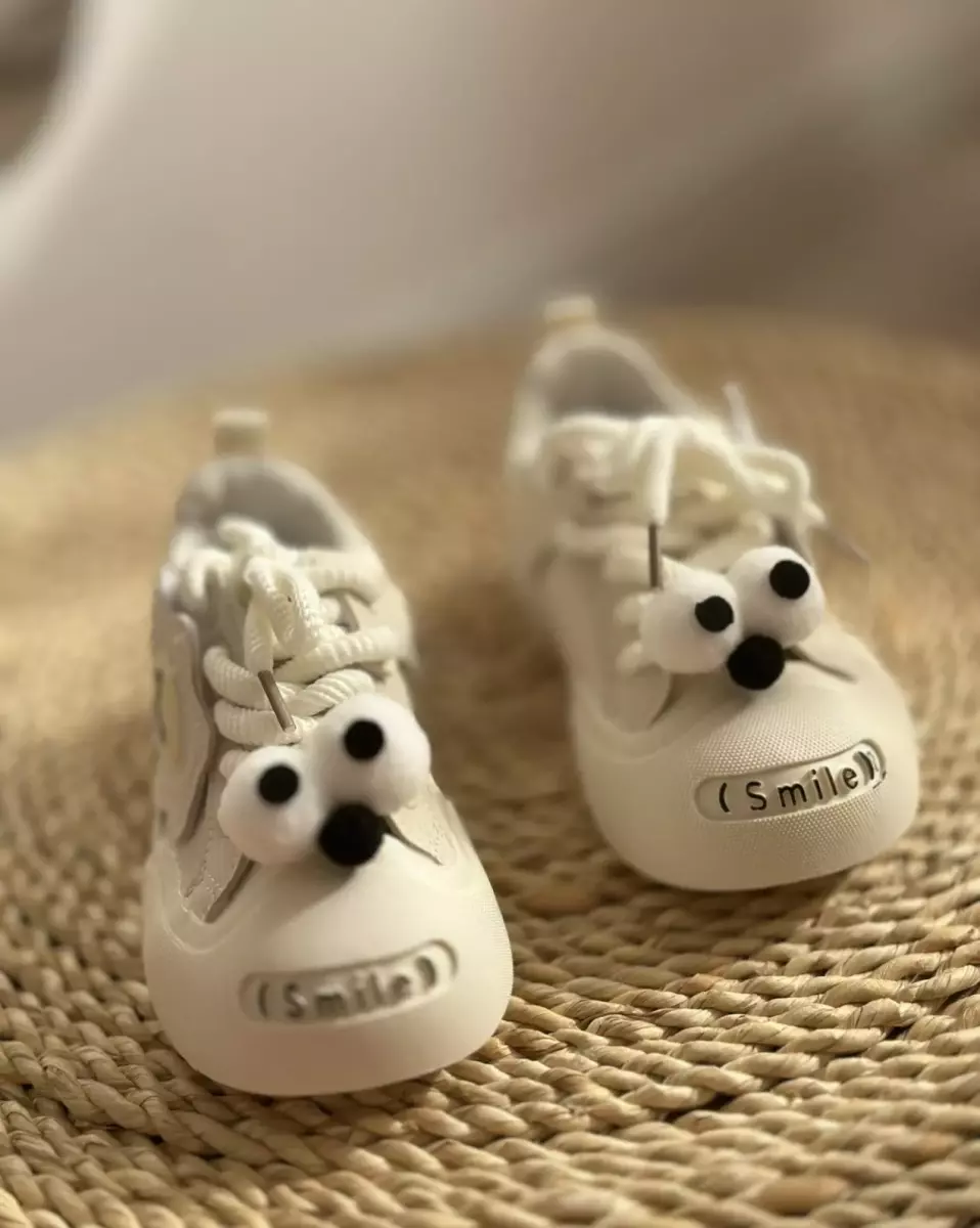 کتونی اسمایل 596