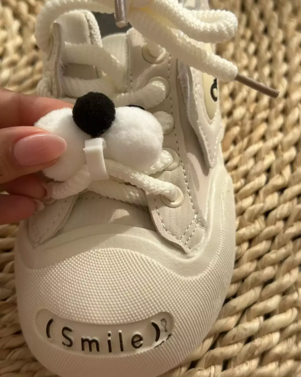 کتونی اسمایل 596