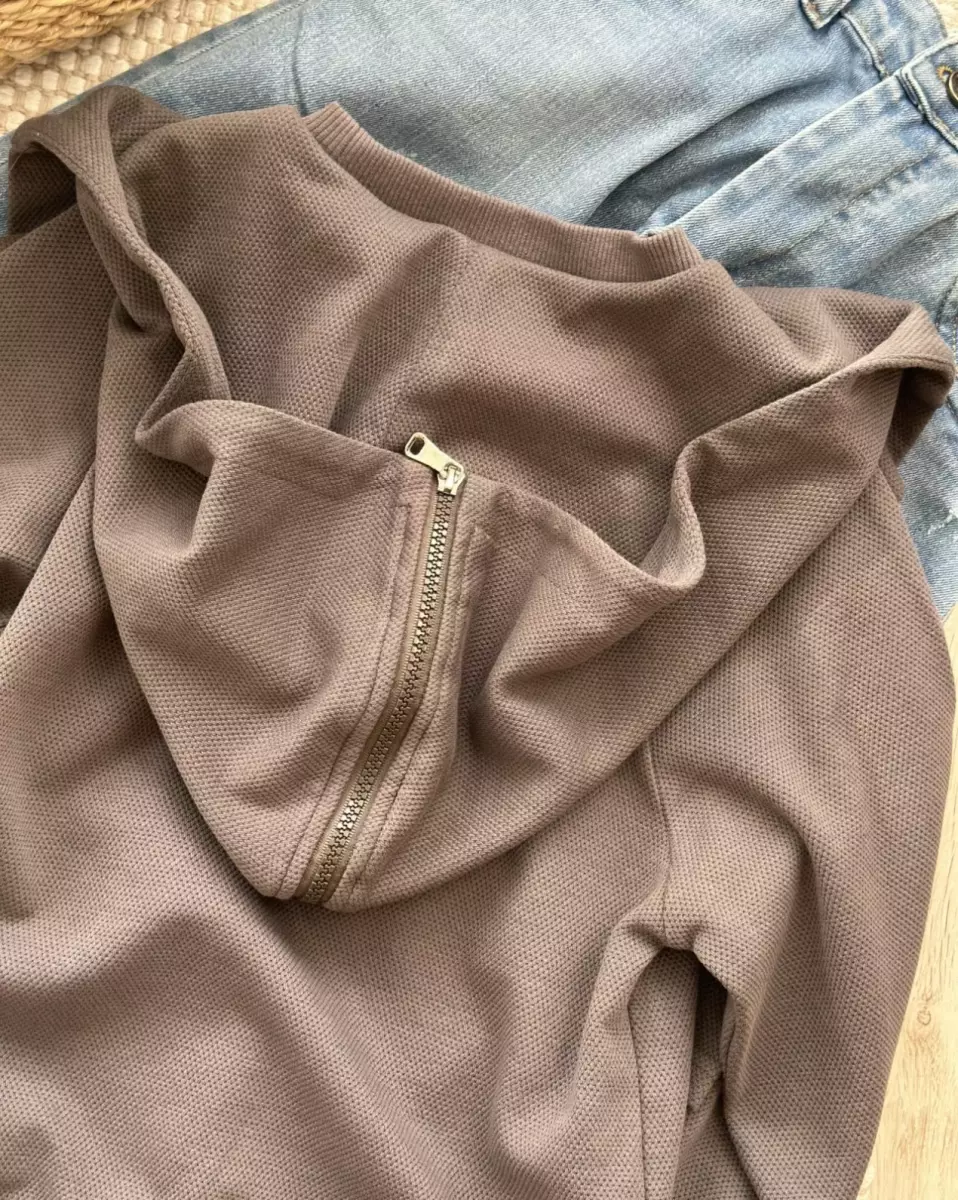 بلوز لوگوست کد 648