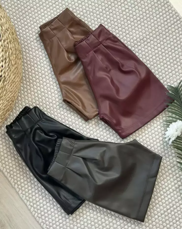 شلوارک چرم کد 539