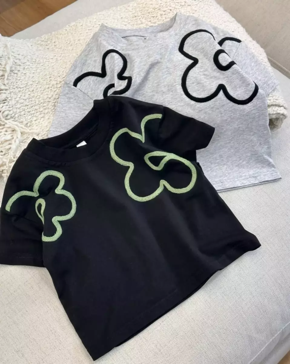 تیشرت کراپ گل کد 868