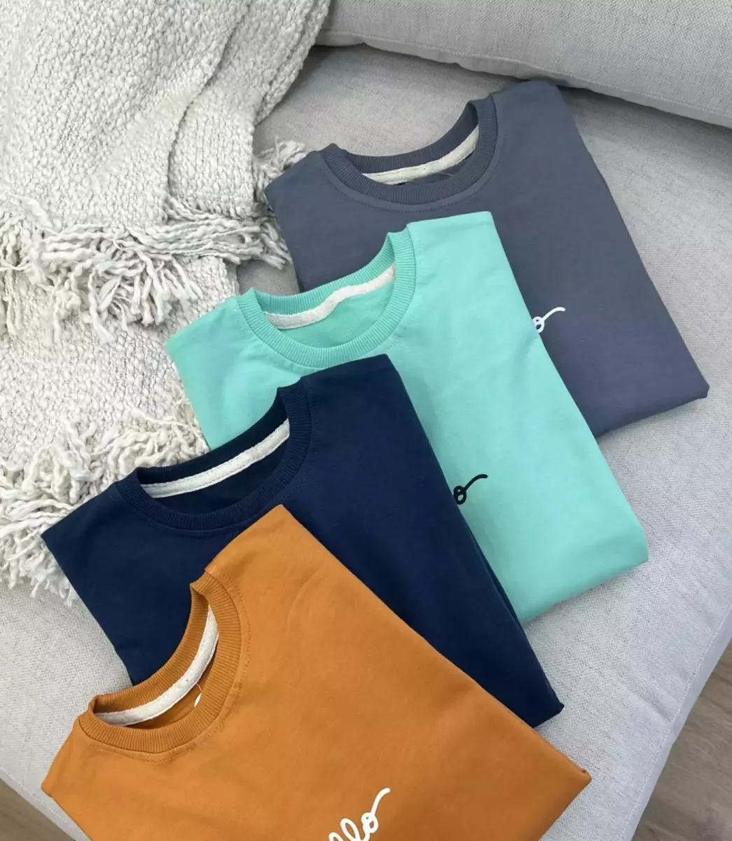 بلوز hello کد 1034