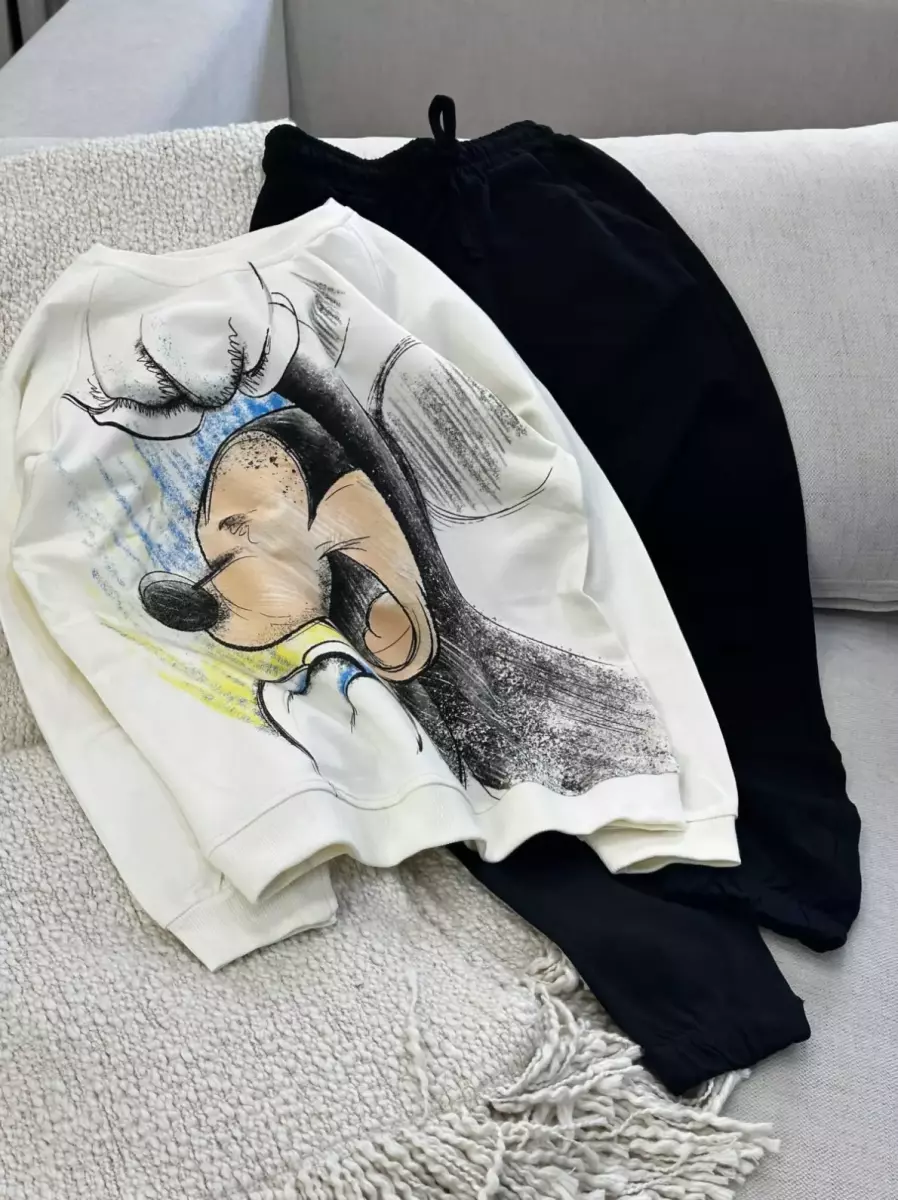 ست بلوز شلوار میکی کد 1066