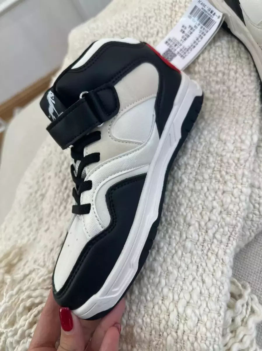 کتونی جردن کد1073