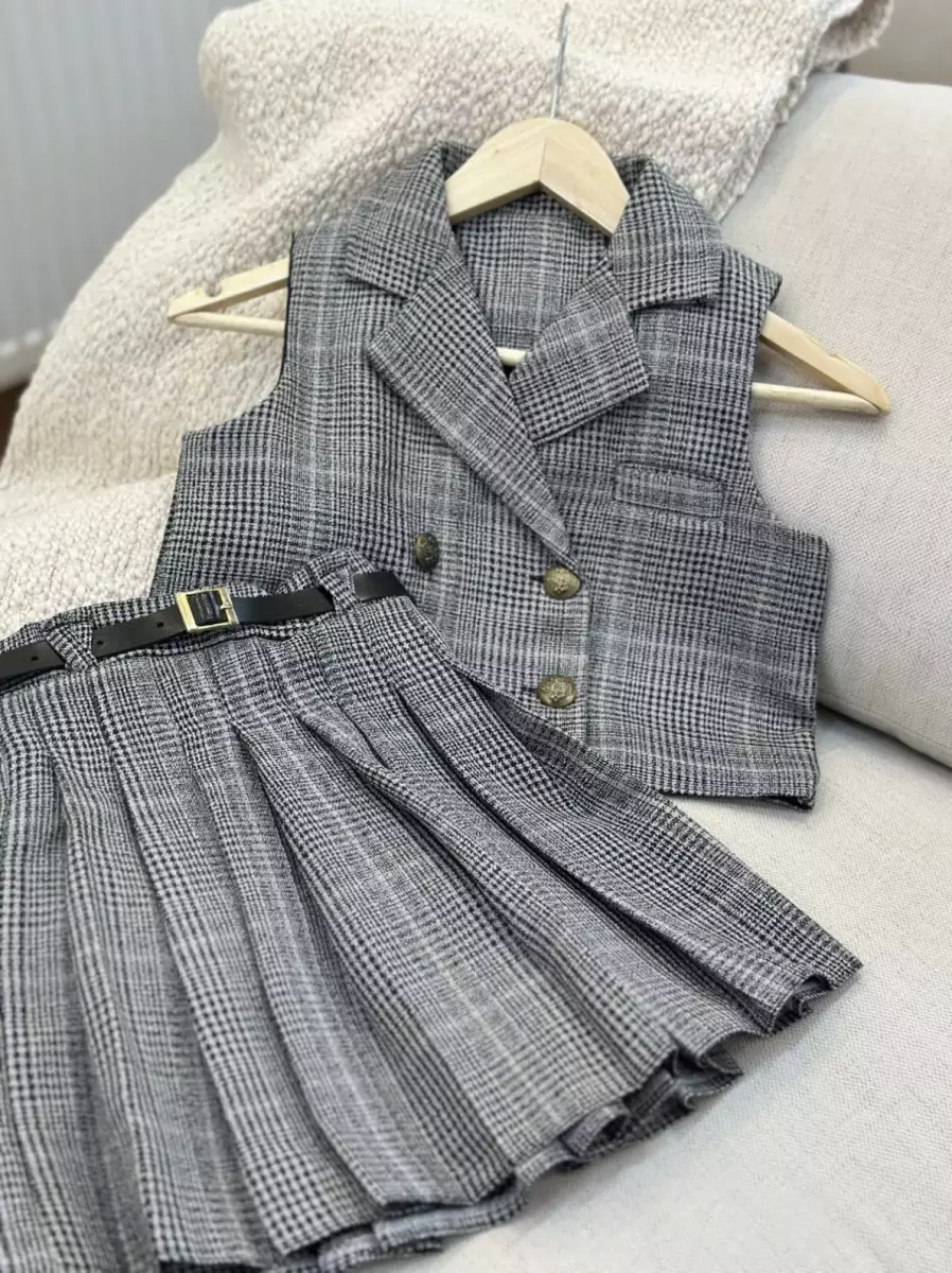 ست وست ودامن کد 1084