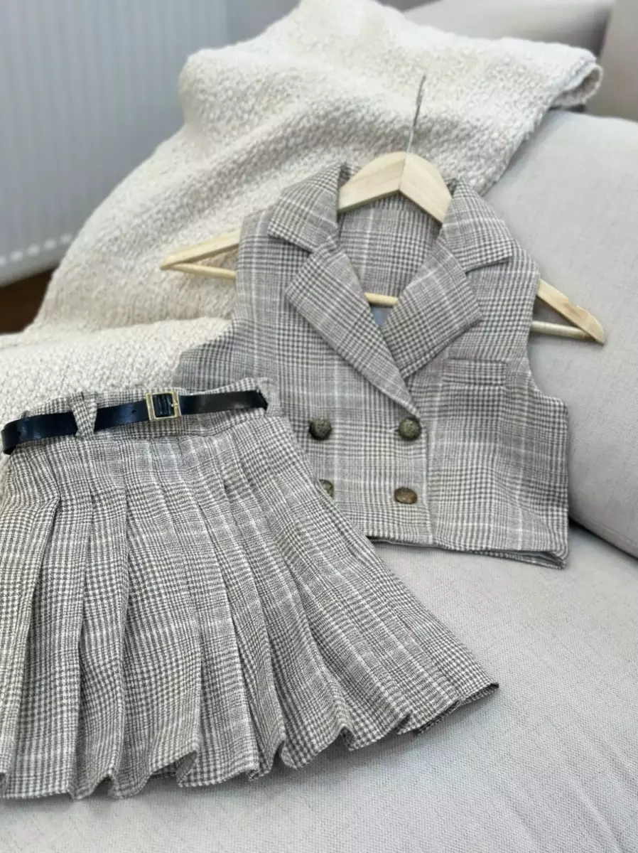 ست وست ودامن کد 1084