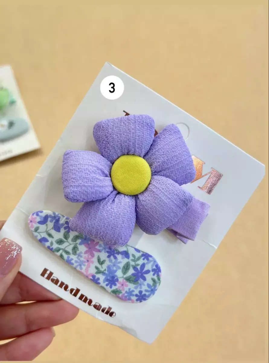 سنجاق گلی کد1301