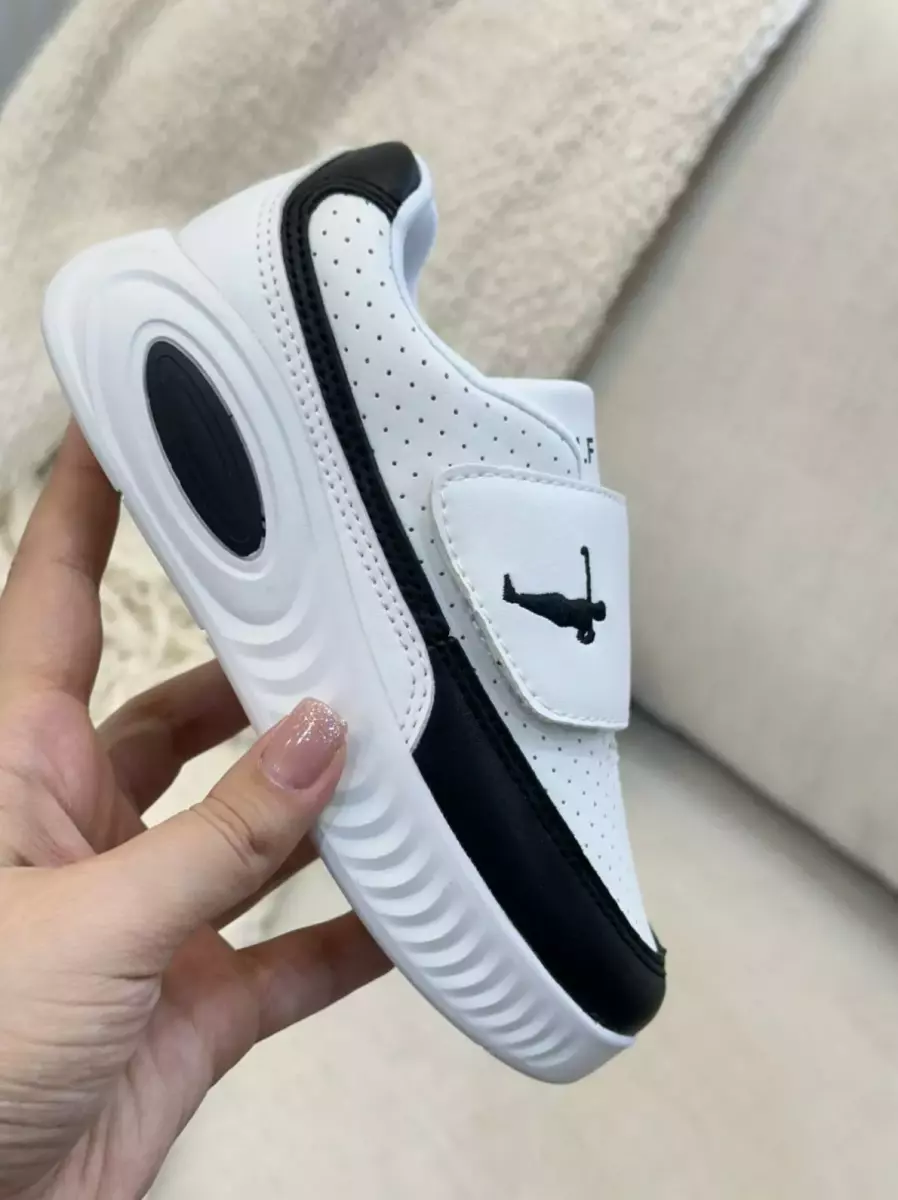 کتونی وراداتی کد1330