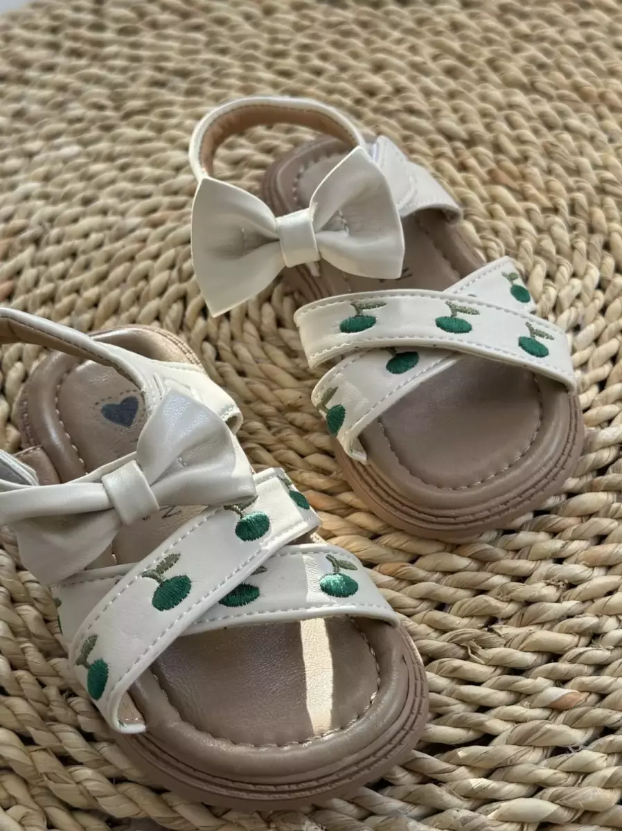 صندل وارداتی ۱۳۸۴