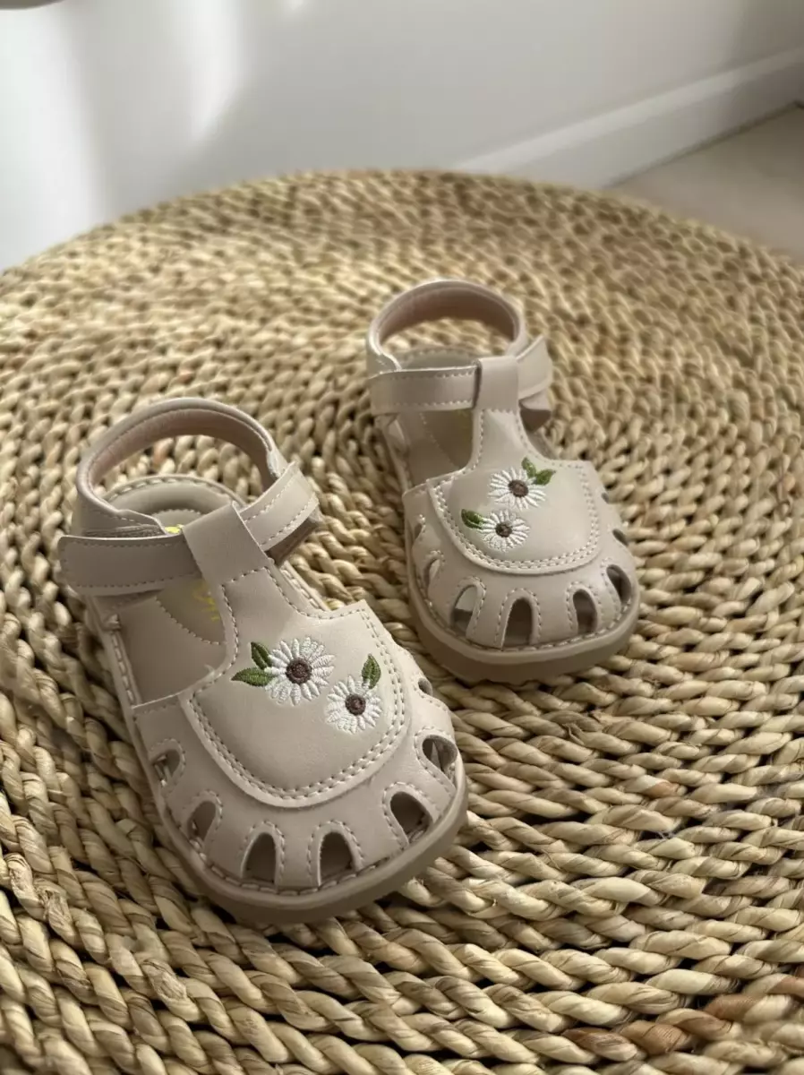 صندل وارداتی پاپاتیا کد1391