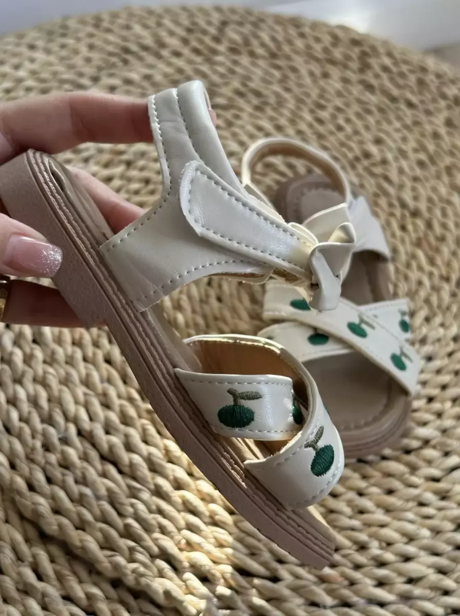 صندل وارداتی ۱۳۸۴