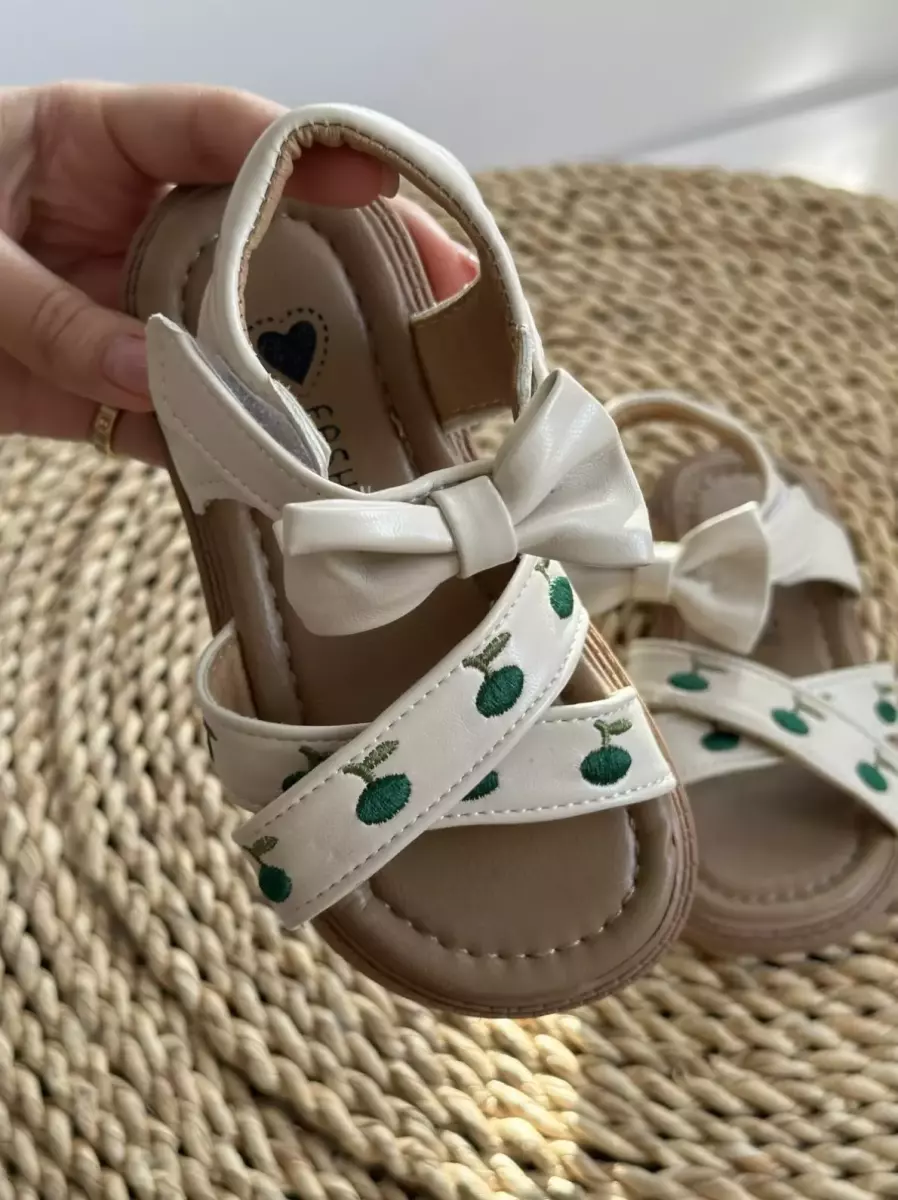 صندل وارداتی ۱۳۸۴