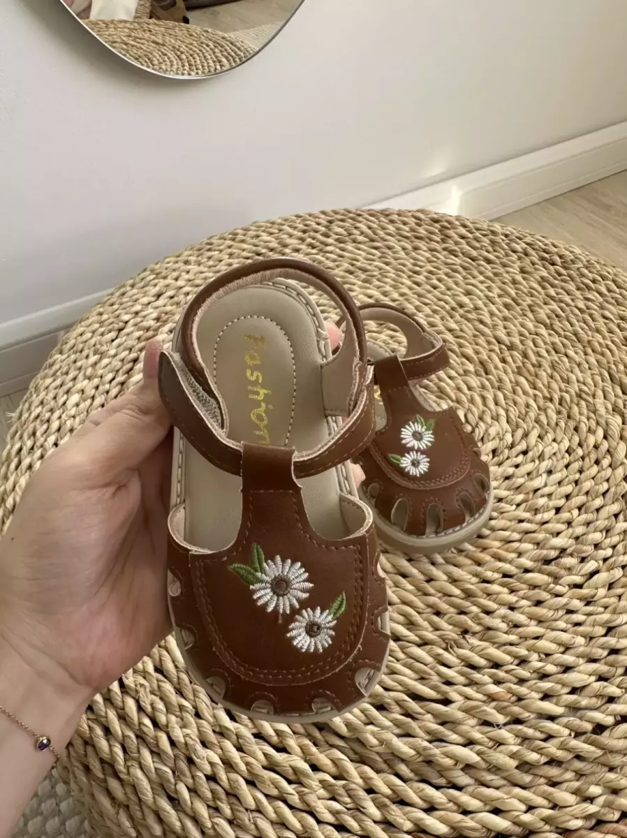 صندل وارداتی پاپاتیا کد1391