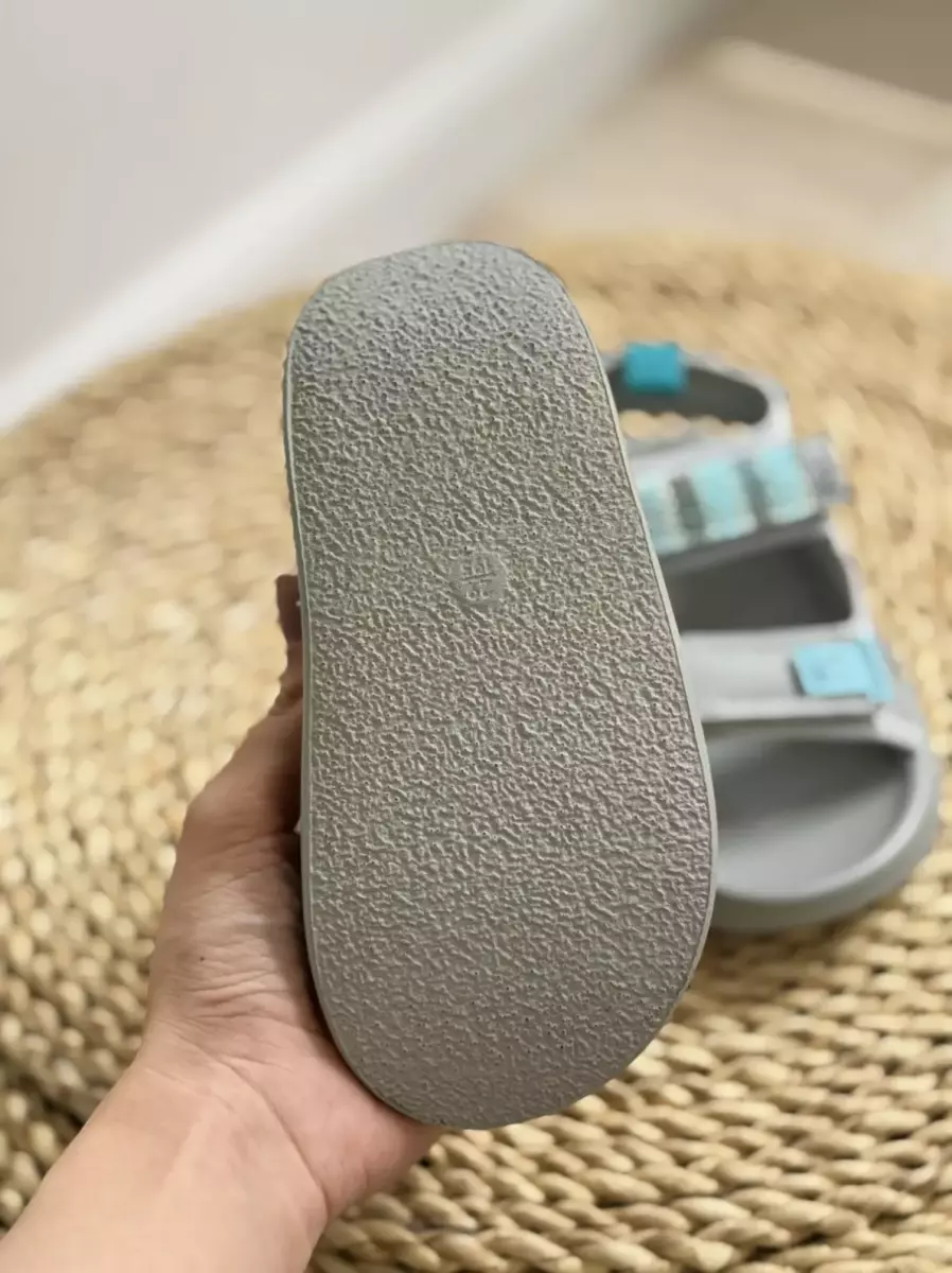 صندل وارداتی کد1493