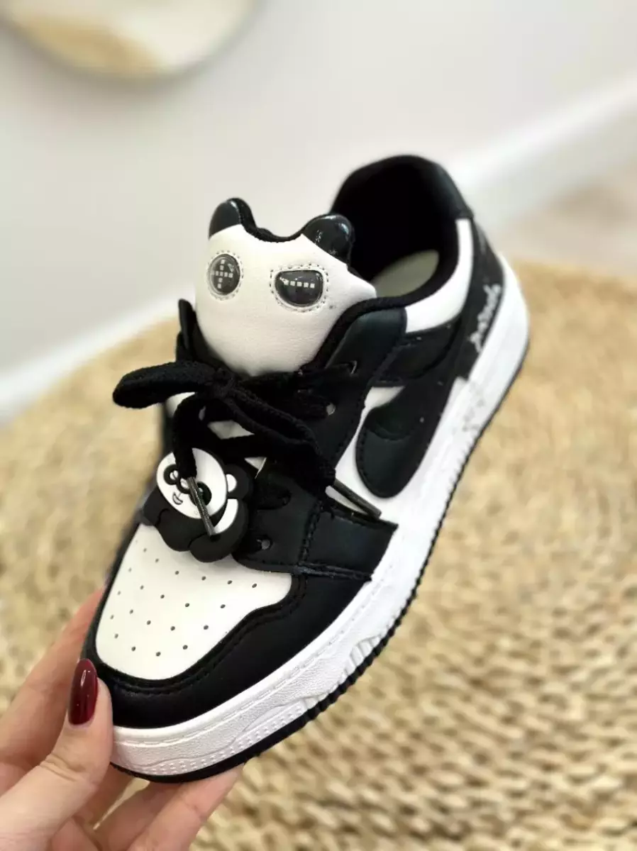 کتونی وارداتی کد1555