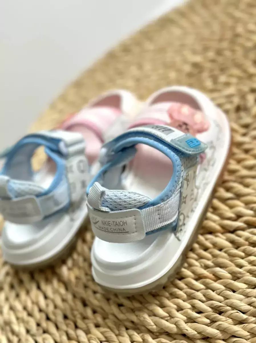 صندل وارداتی کد 1573