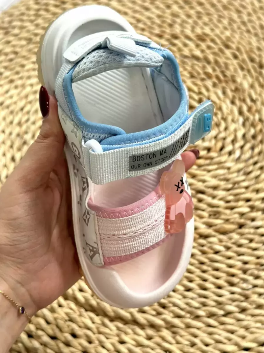 صندل وارداتی کد 1573