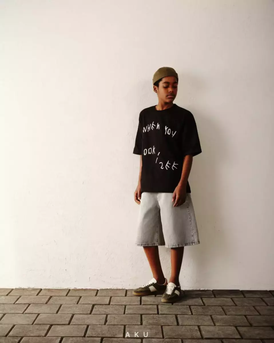 تیشرت مشکی آکو کد1609