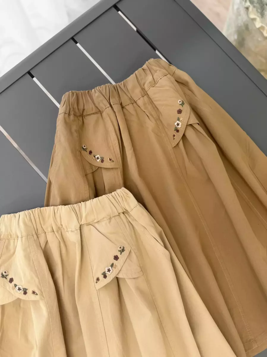 دامن وارداتی گلدوزی کد 100567