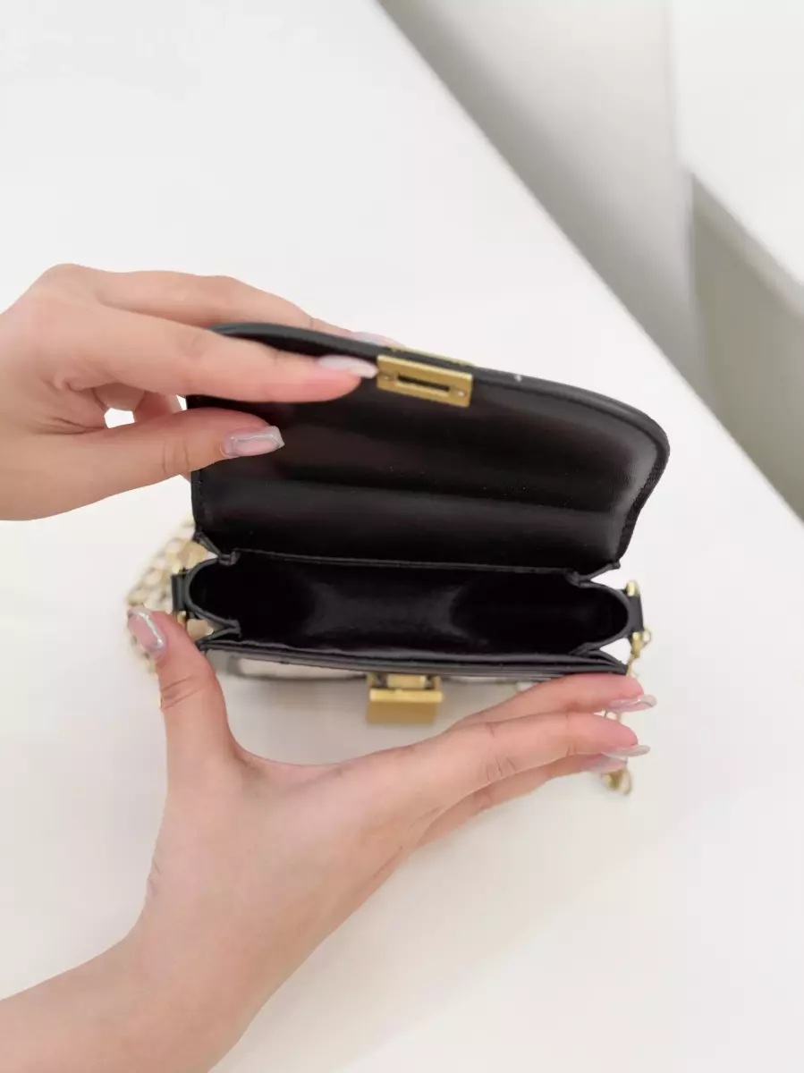 کیف برند پاپیون