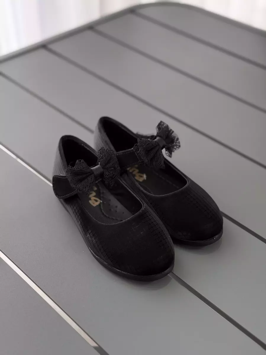 کفش مربعی پاپیون دار