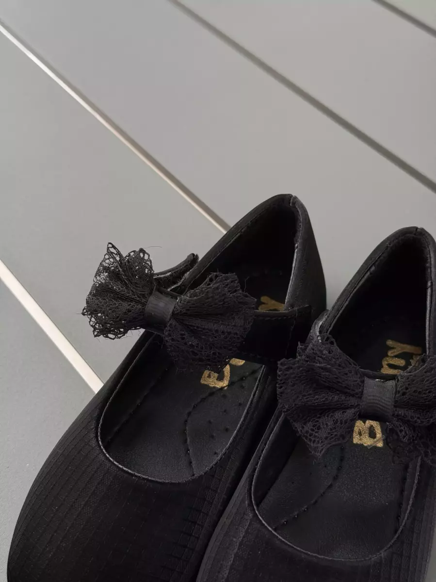 کفش مربعی پاپیون دار