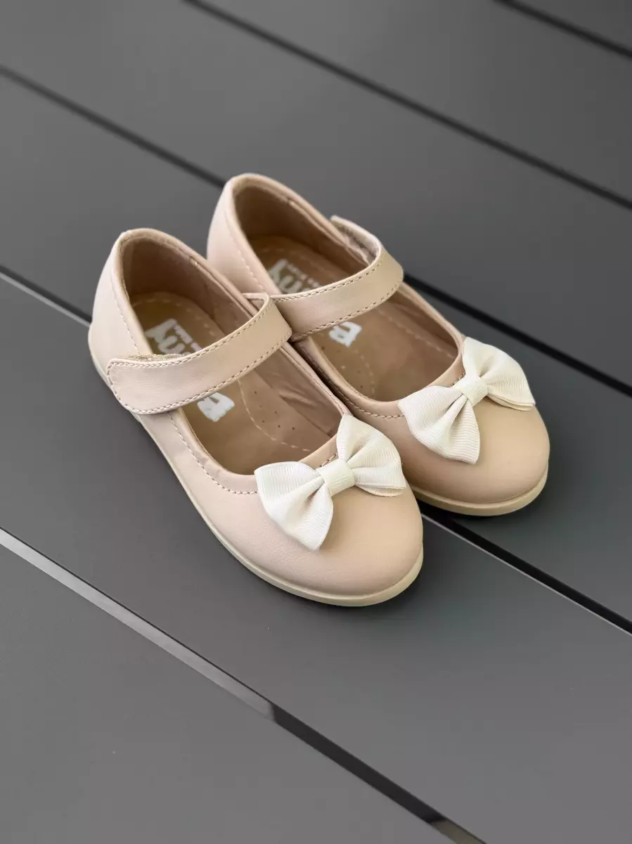 مجلسی پاپیون دار