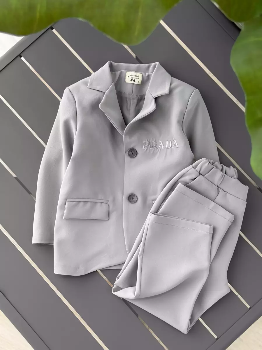 کت و شلوار PRADA