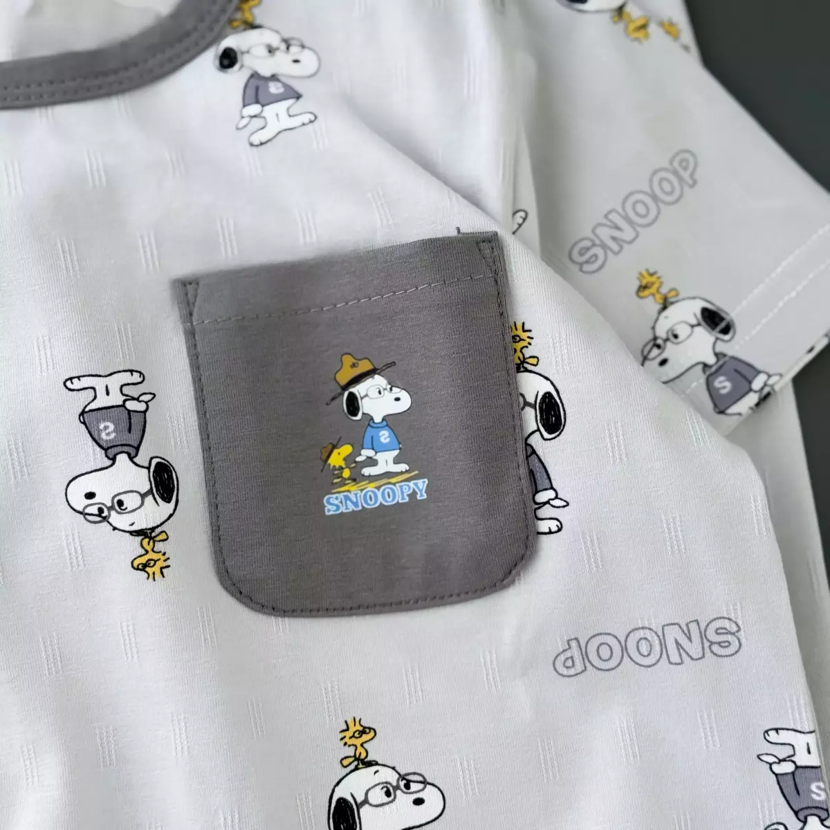 ست چینی Snopy